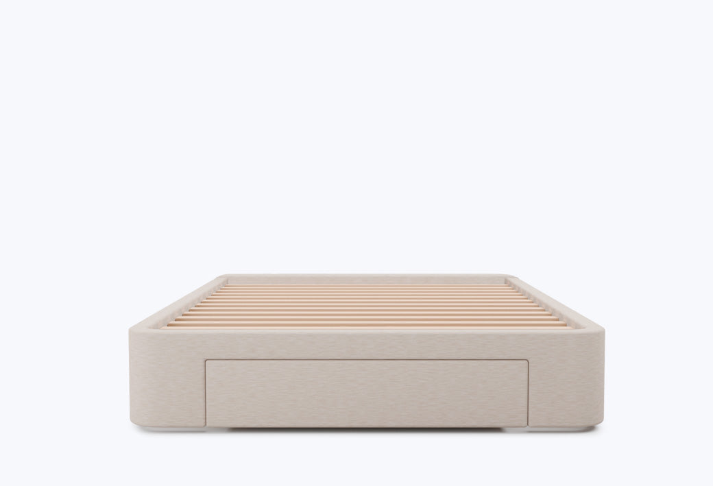 1 gaveta grande à frente e 2 laterais