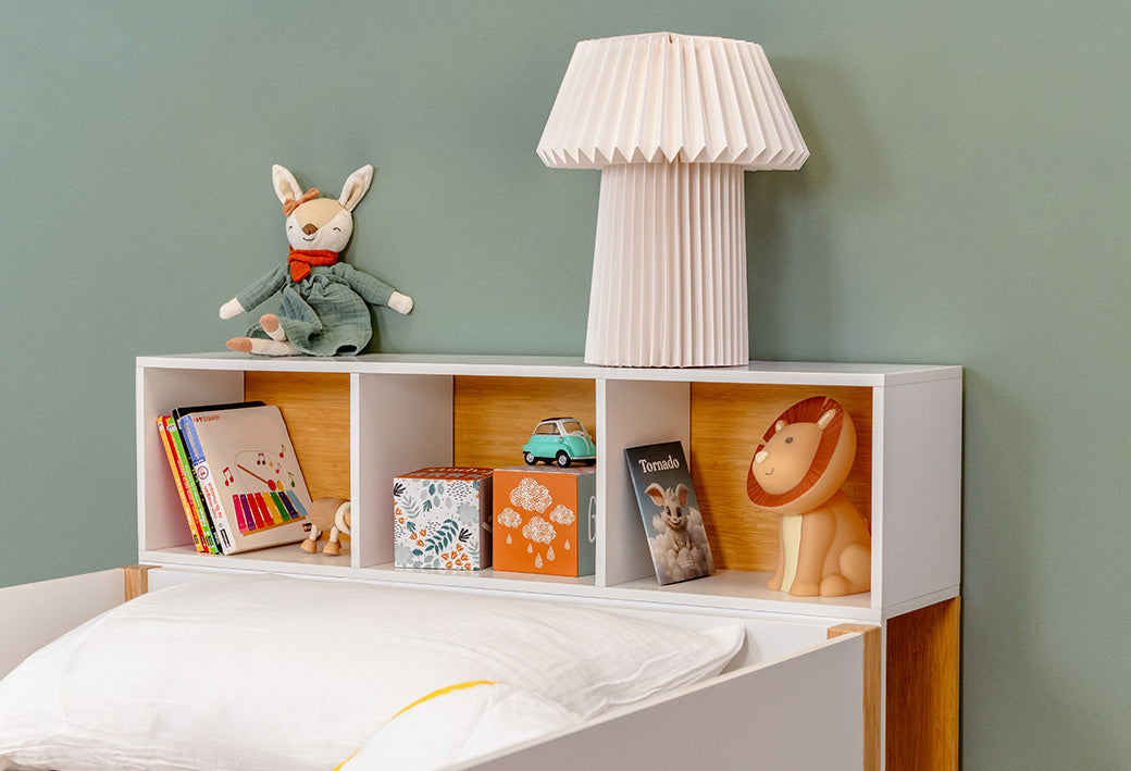 Sem gavetas, Com cabeceira