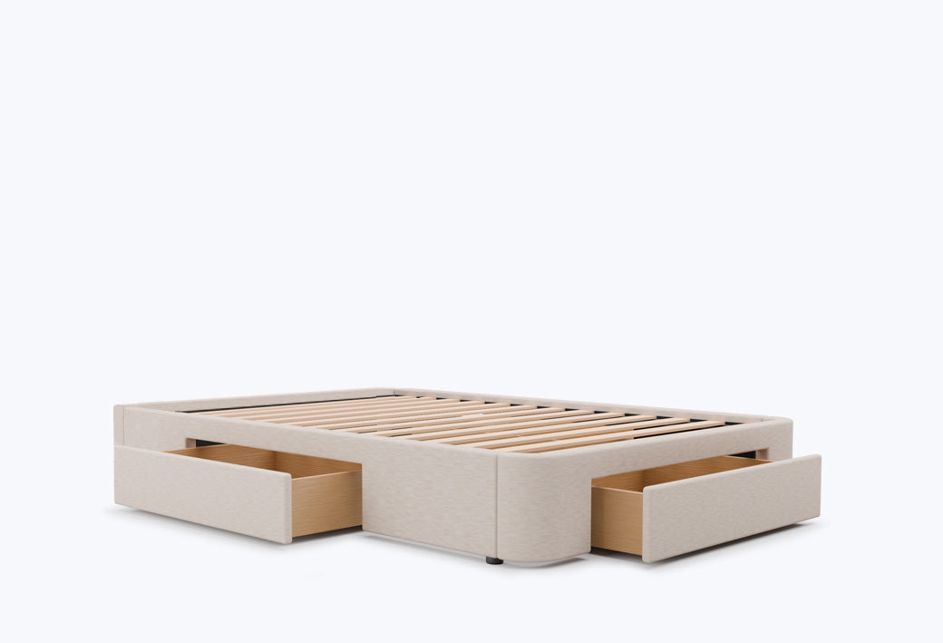 1 gaveta grande à frente e 2 laterais